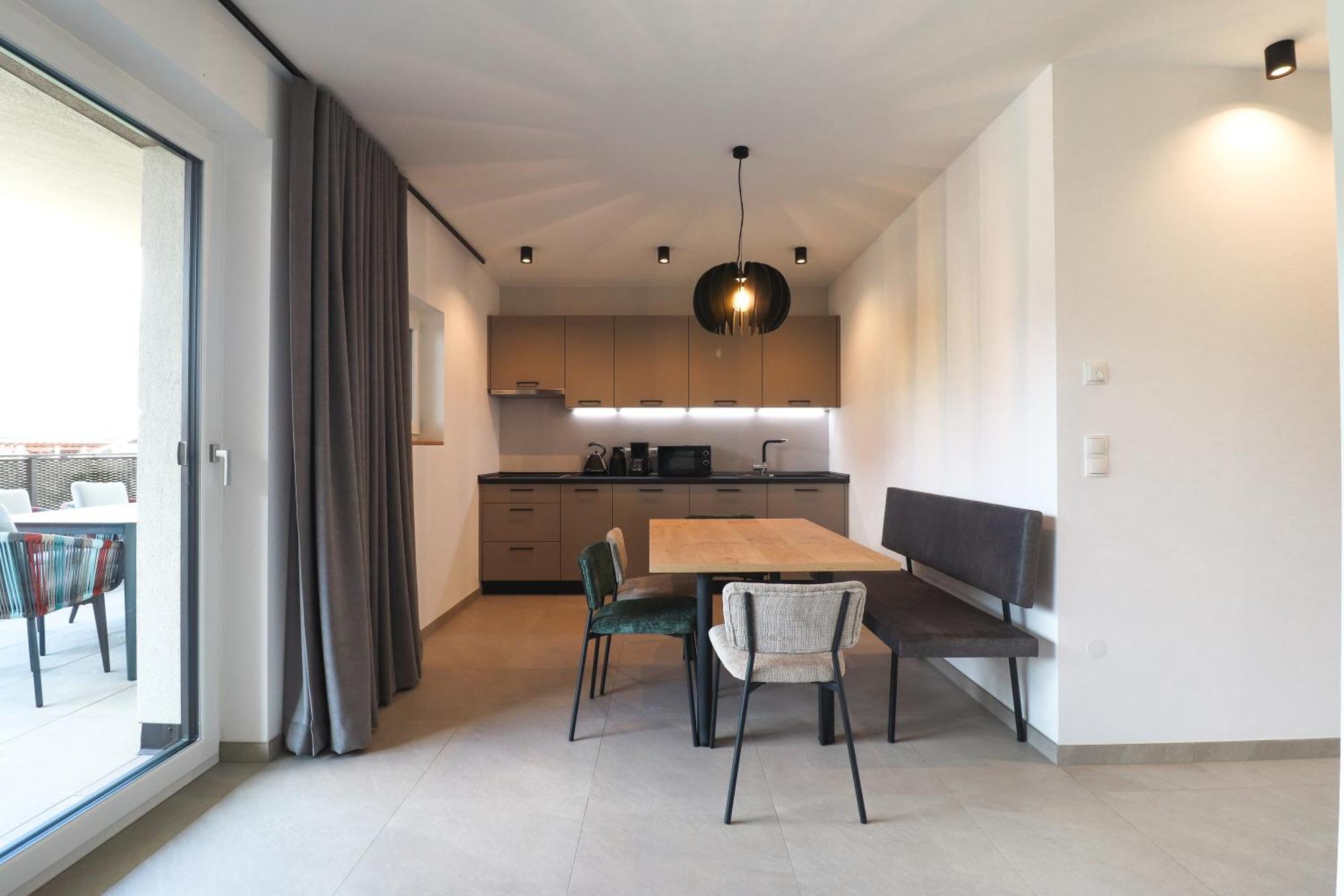 لاتشيس Residence Montani المظهر الخارجي الصورة